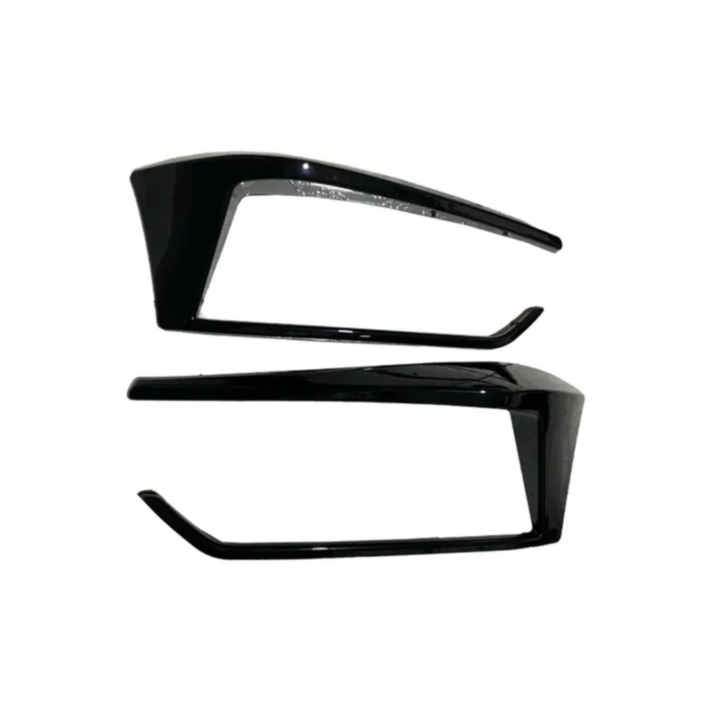 Marco Embellecedor Facia Trasera GOLF 2020 - Embellesedores