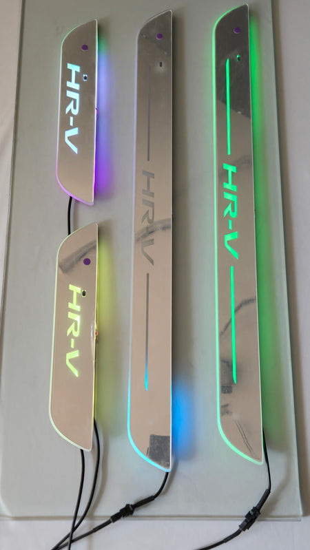 Moldura Iluminada Logo HR-V - Acrilonitrilo butadieno estireno (ABS) - Moldura led